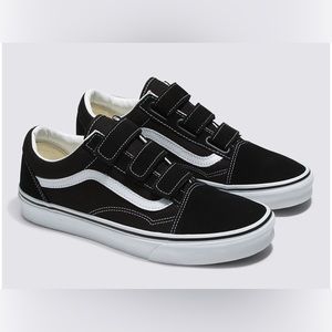 Vans - OLD SKOOL V SUEDE CANVAS SHOE